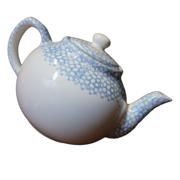 Vintage Corelle Blue Hearts Stoneware Tea Pot - Picture 2 of 6